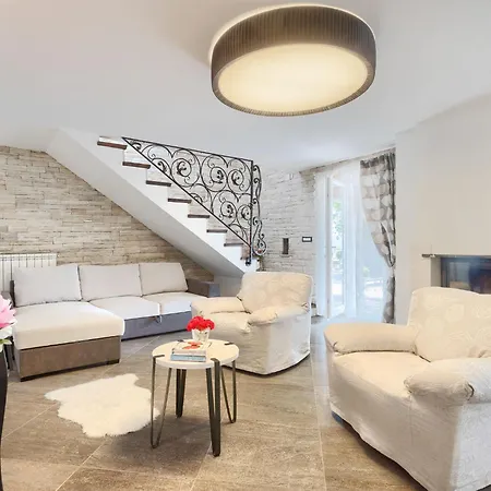 Ferienhaus Skavre By Interhome Kršan