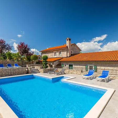 Ferienhaus Skavre By Interhome Kršan